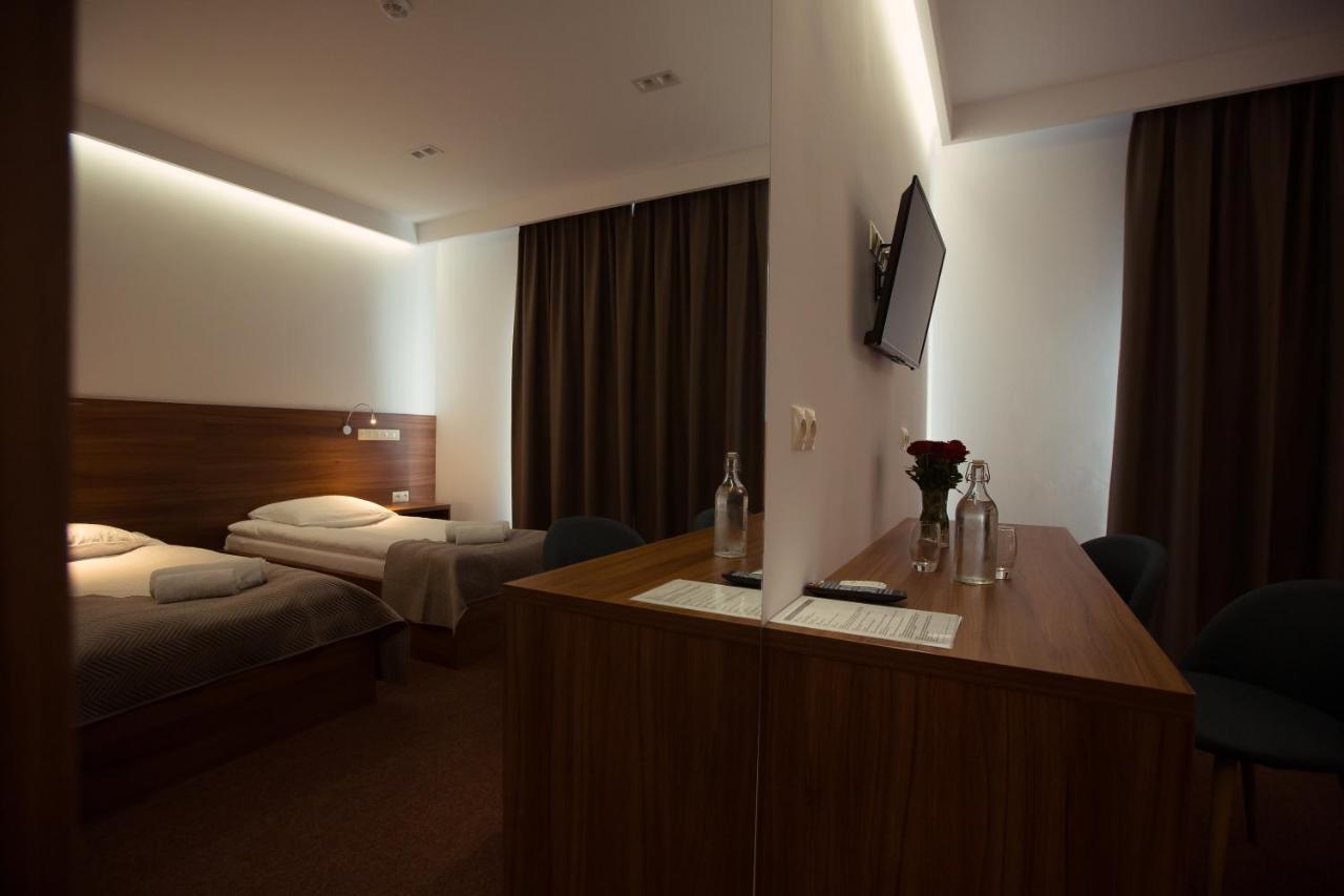Hotel Rubin Stara Blotnica 外观 照片