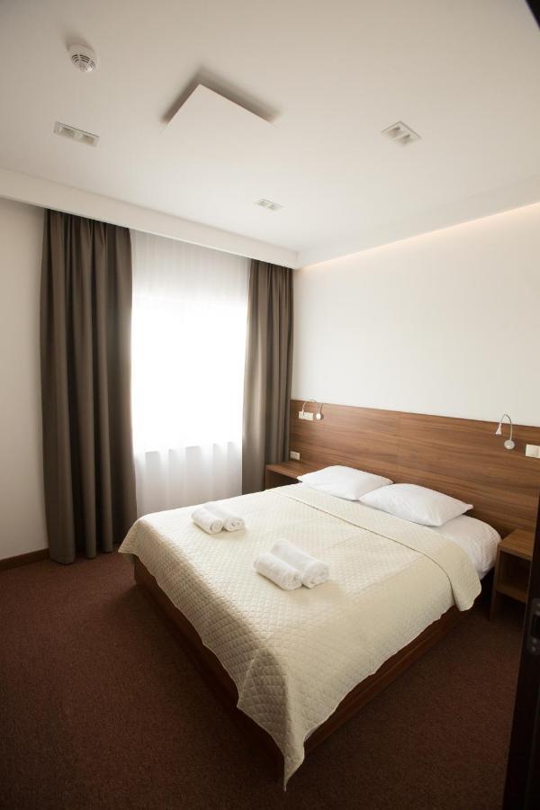 Hotel Rubin Stara Blotnica 外观 照片