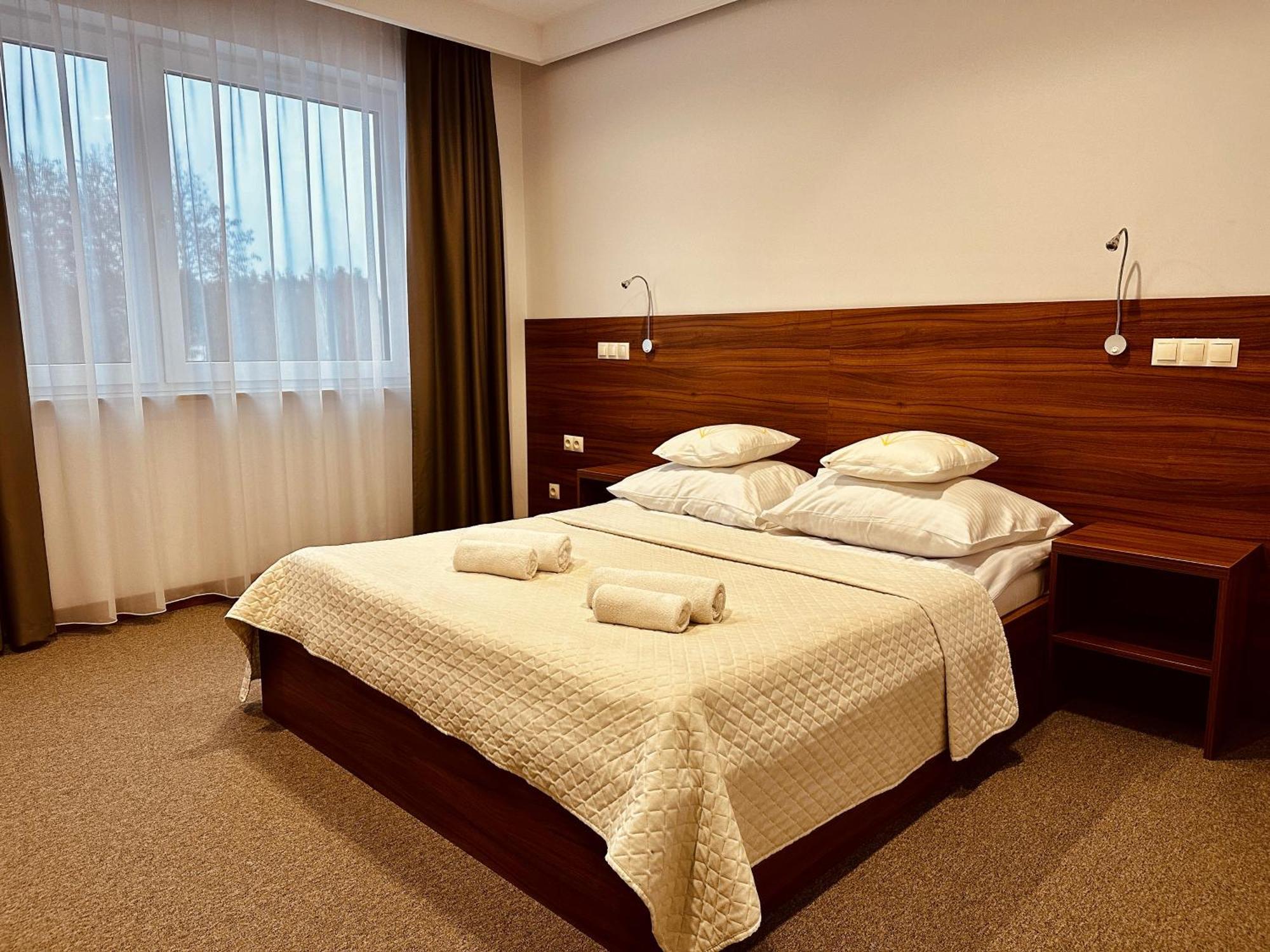 Hotel Rubin Stara Blotnica 外观 照片
